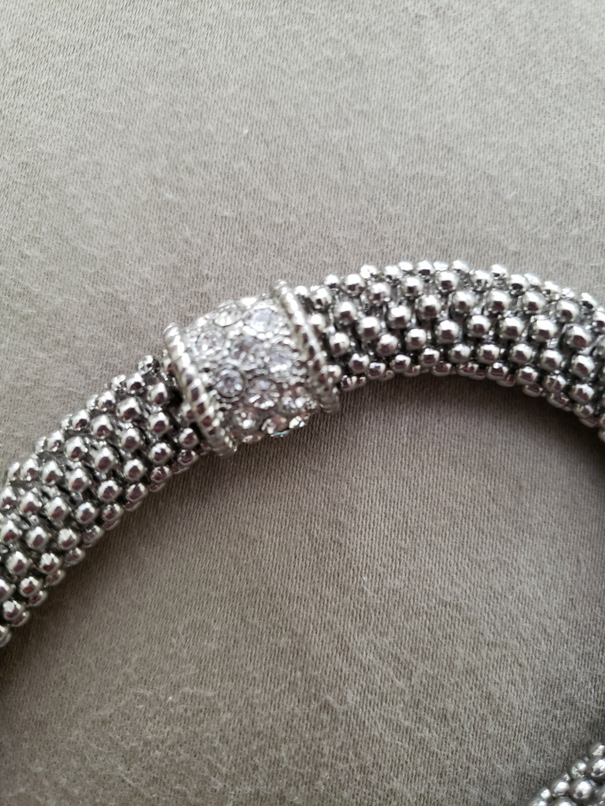 Unique Elastic Stretch Silver Tone Rhinestones Roundelle Spacer Bracelet Lot 23