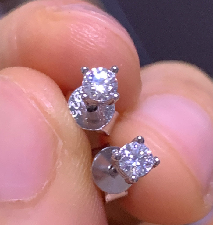 Real 0.1-2 Carat D Color Moissanite Stud Earrings 925 Sterling Silver For Women