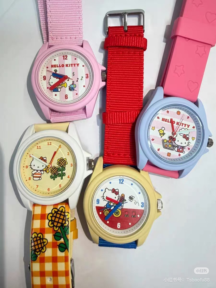 Sanrio Hello Kitty Nostalgic Childhood Quartz Watch Canvas Strap blind box Watch