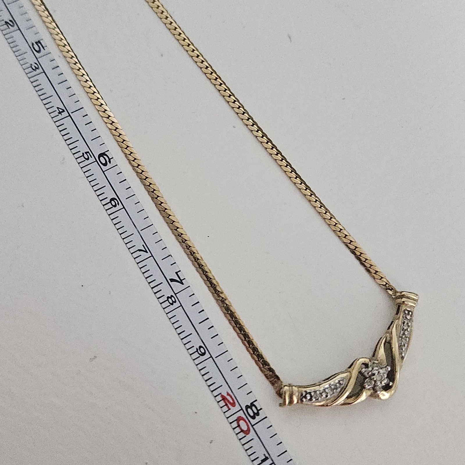 10k Solid Yellow Gold Diamond Accents 17 Total Inches Sets At 16″ Flat Curb