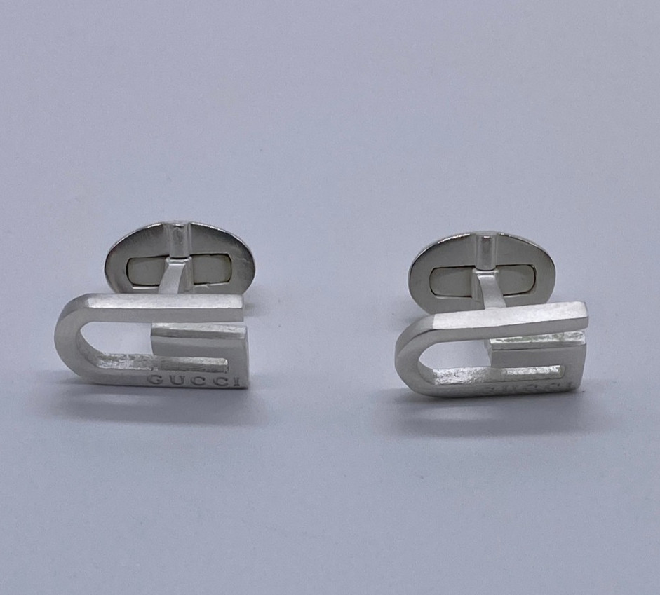 Gucci Cufflinks “G” Logo Sterling Silver 925 IN ORIGINAL BOX 8.6g, 1.7cm x 1.0cm