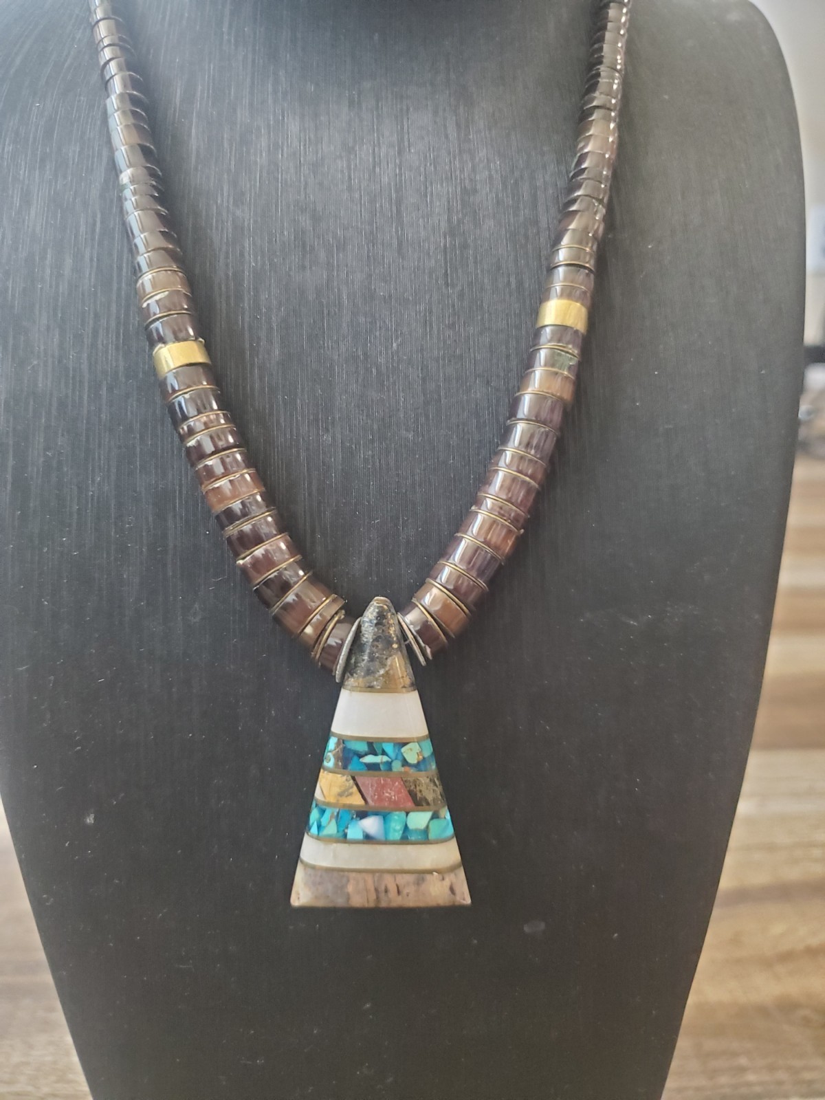 Vintage Santo Domingo Heishi Disk W/Pendant Stone Inlay 20″ 925 Sterling Clasp