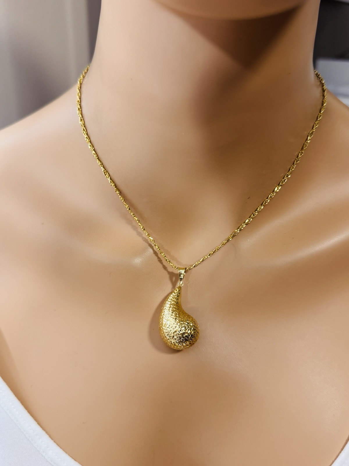 New 18K 750 Gold Women’s Teardrop Set Necklace 16”/16.5” long 7.83g 3mm Choker