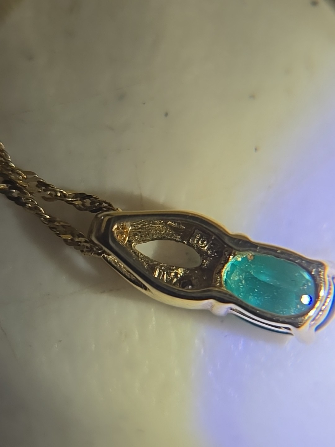 10k Yellow Gold 20″ Neckalce With 10k Emerald And Diamond Accent Pendant