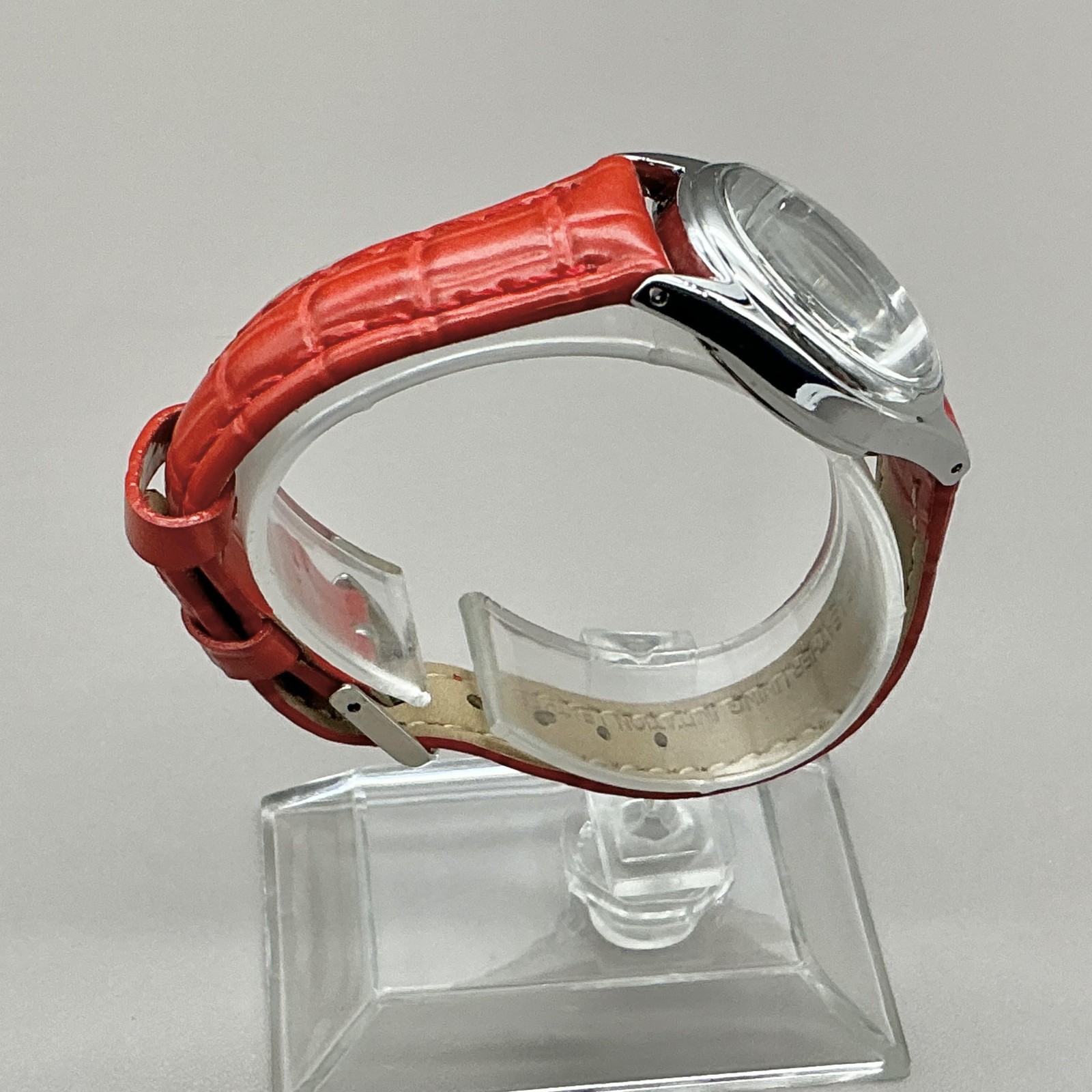 Disney Parks Womens Watch White Dial Minnie Mouse Red Strap Quartz Analog