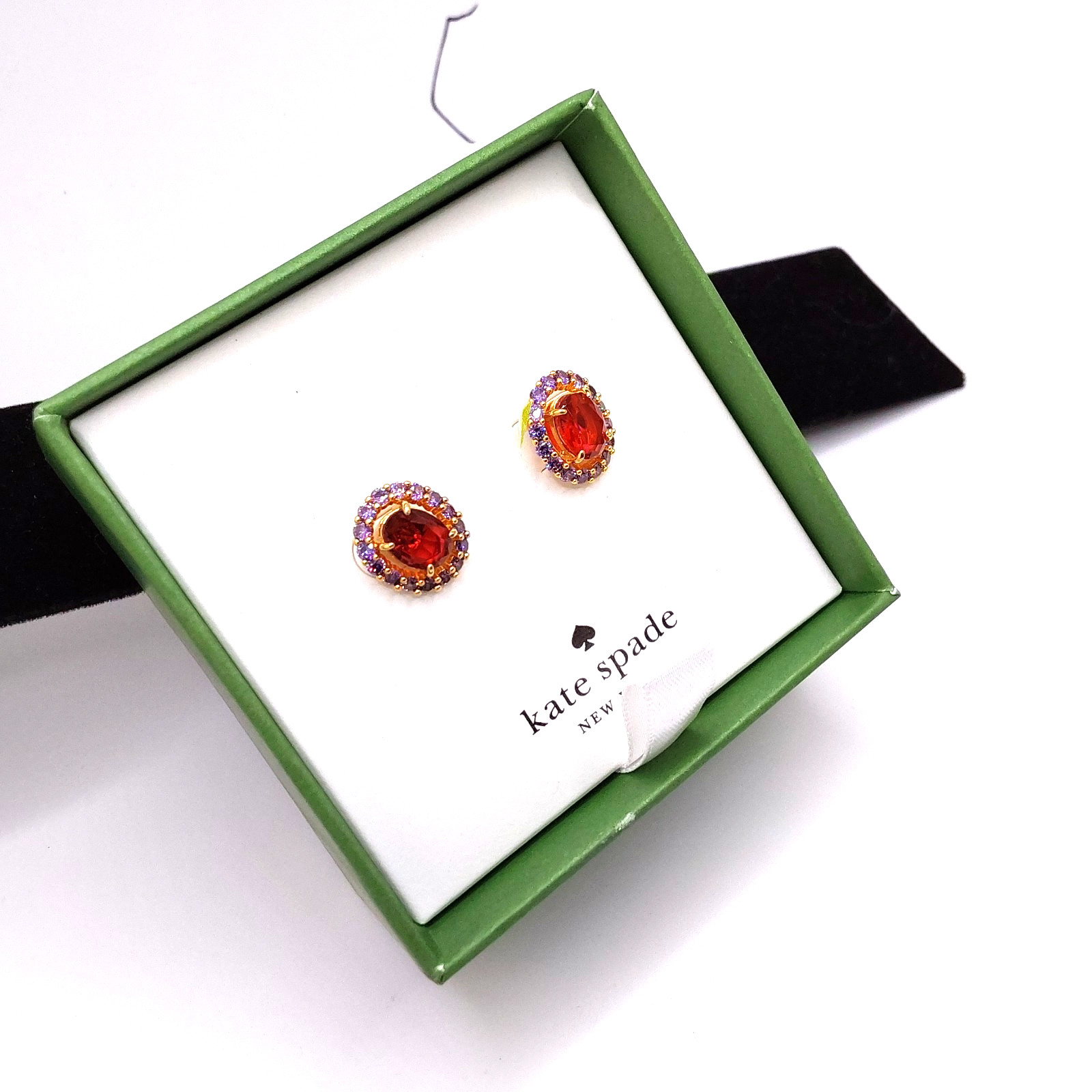 Kate Spade New York Beautiful and Elegant Victoria Cubic Zirconia Stud Earrings