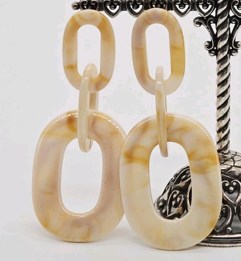 Oval Hoop Acrylic earrings Marbled Graduated Dangle Vintage 80’s style 3.75 in