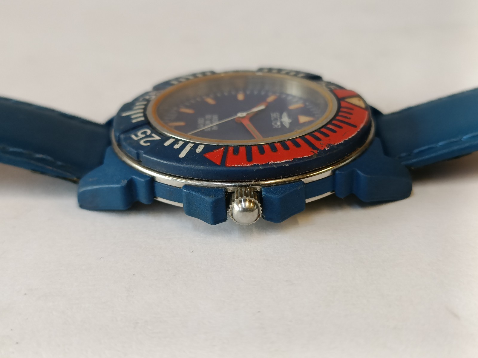 SECTOR NO LIMITS QUARTZ BLUE DIAL SWISS MEN’S WORKING CONDITION