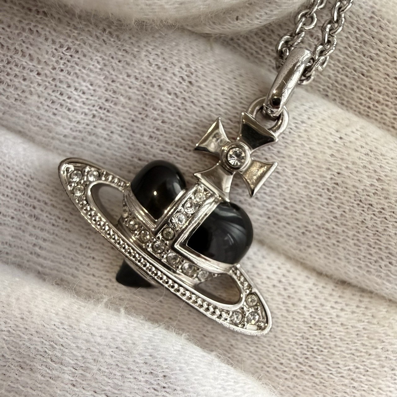 Vivienne Westwood Diamante Heart Necklace Black Authentic Popular Reissue