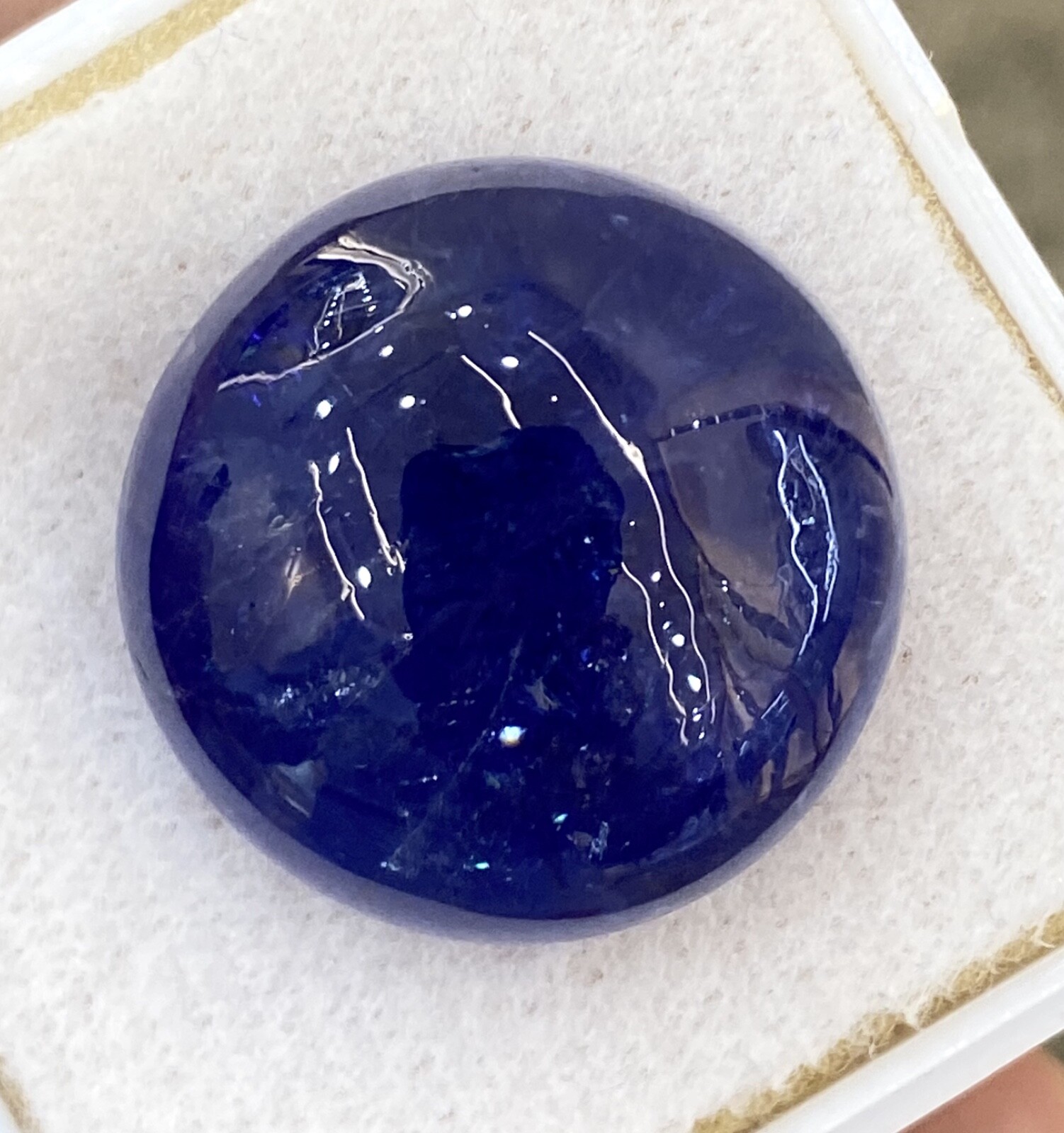 102.34CT Jumbo Tanzanite cabochon / Natural Tanzanite 26X26X15mm deep blue color