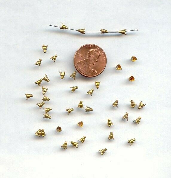 36 VINTAGE BRASS THREE PRONG 3mm. ROUND RHINESTONE CUP SETTINGS WITH STEM 726A