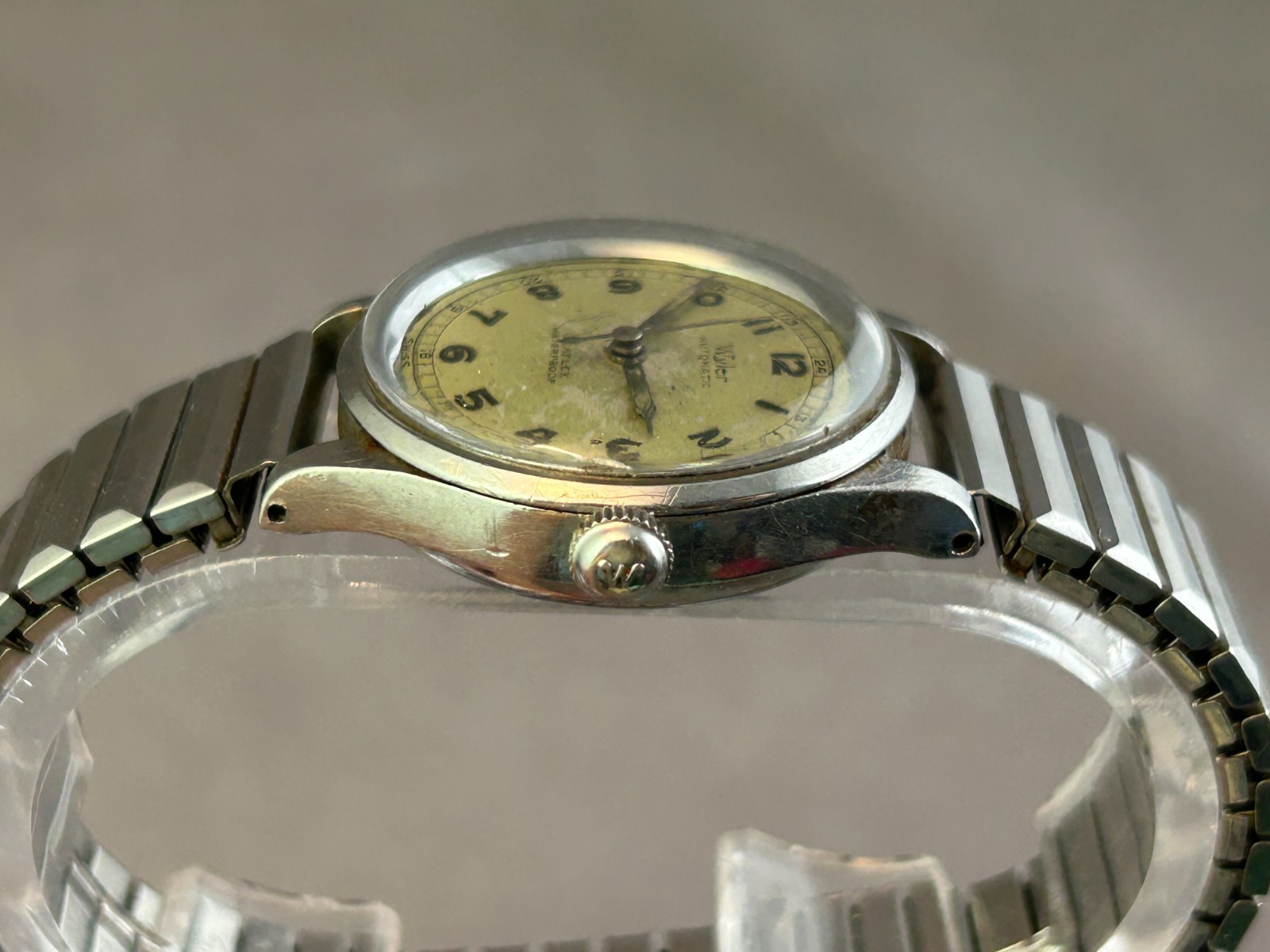 Wyler Bumper Automatic Incaflex Mens Watch, 1940’s, Front Load Case, Runs