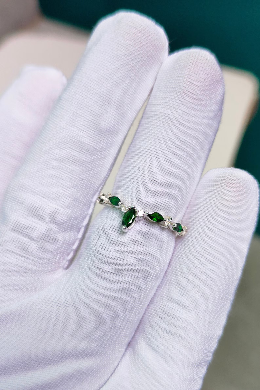 chrome diopside Ring, 925 sterling silver ring Moissanite wedding band