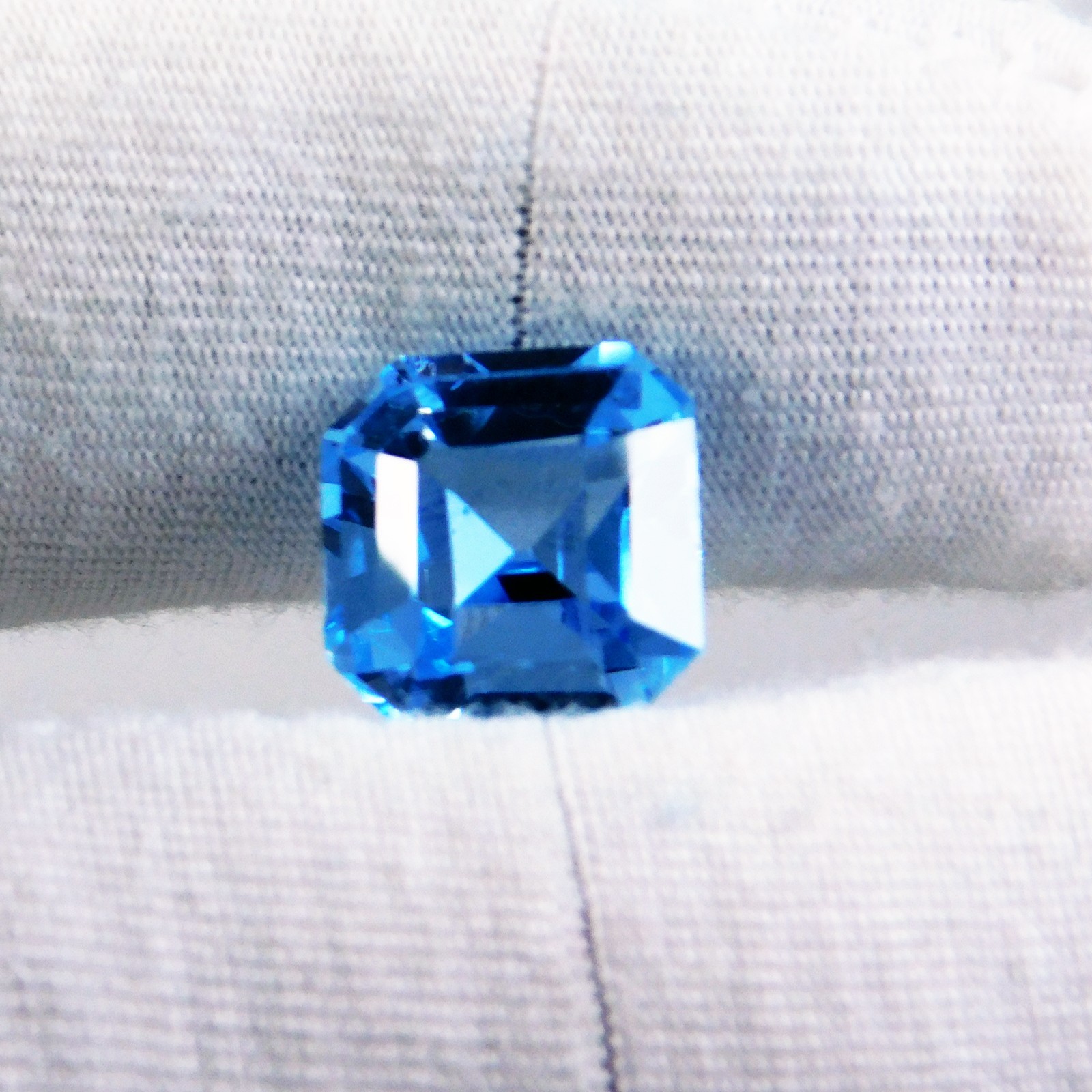 CERTIFIED Natural Unheated 7.40 Cts Blue Sapphire Radiant Loose Gemstone