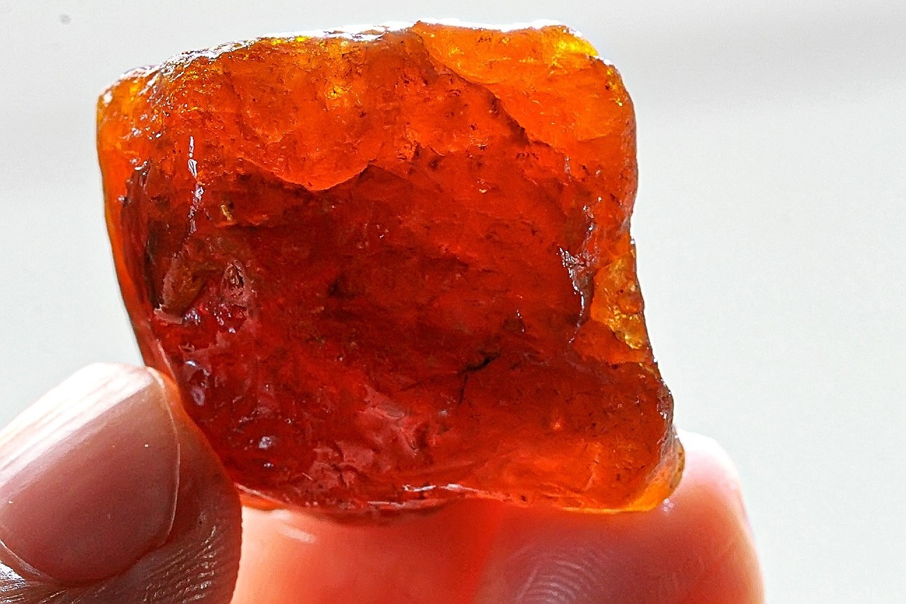 141Ct Natural Spessartine Orange Garnet Facet Rough Specimen Nigeria YFDA6