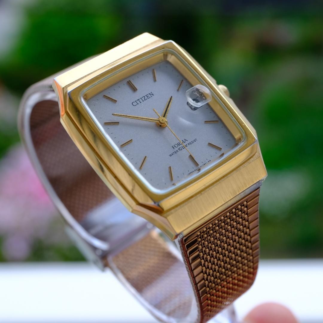 CITIZEN FORMA Gold Quartz Mesh Watch