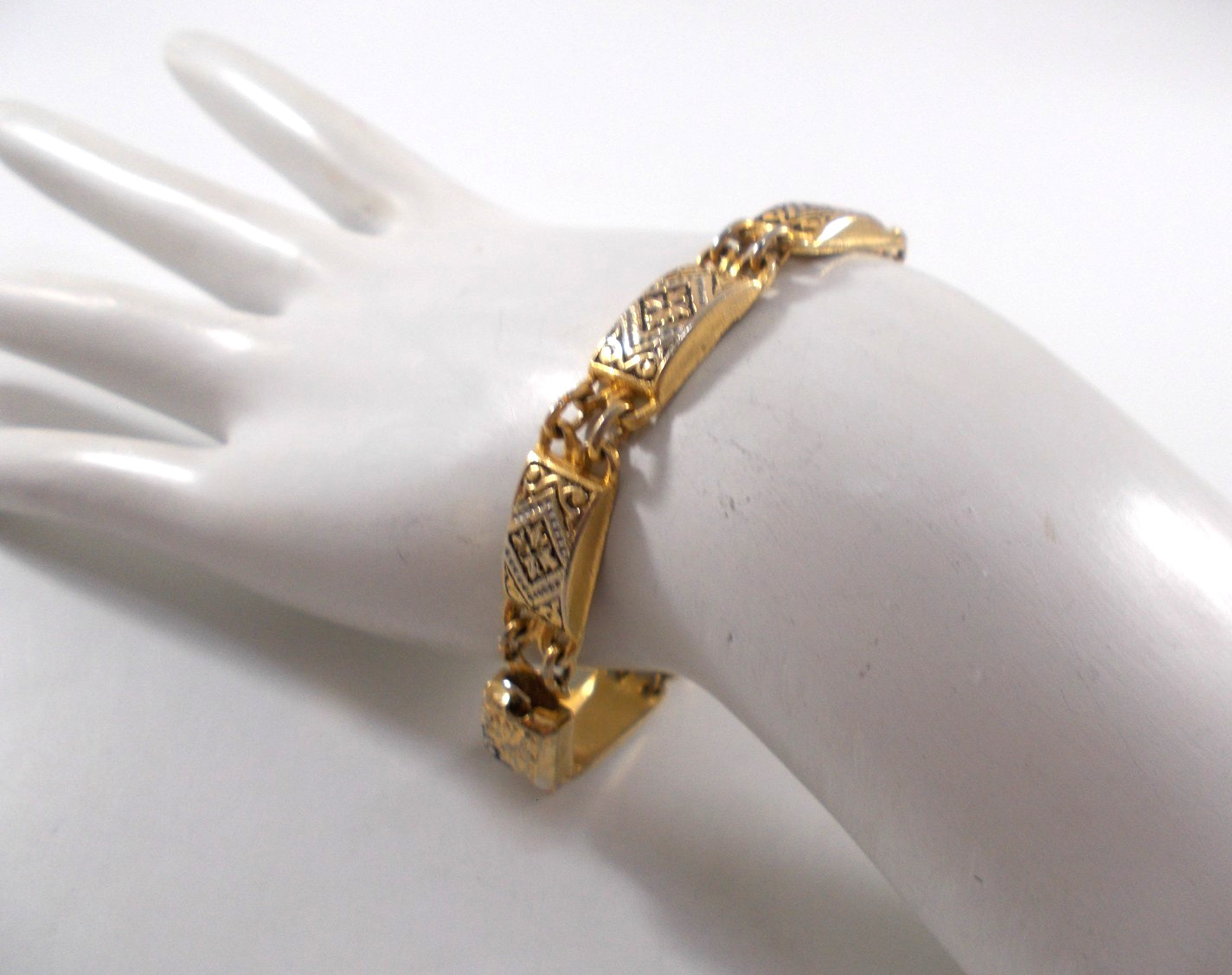 Gold Tone Damascene Style Panel Bracelet Free Shipping