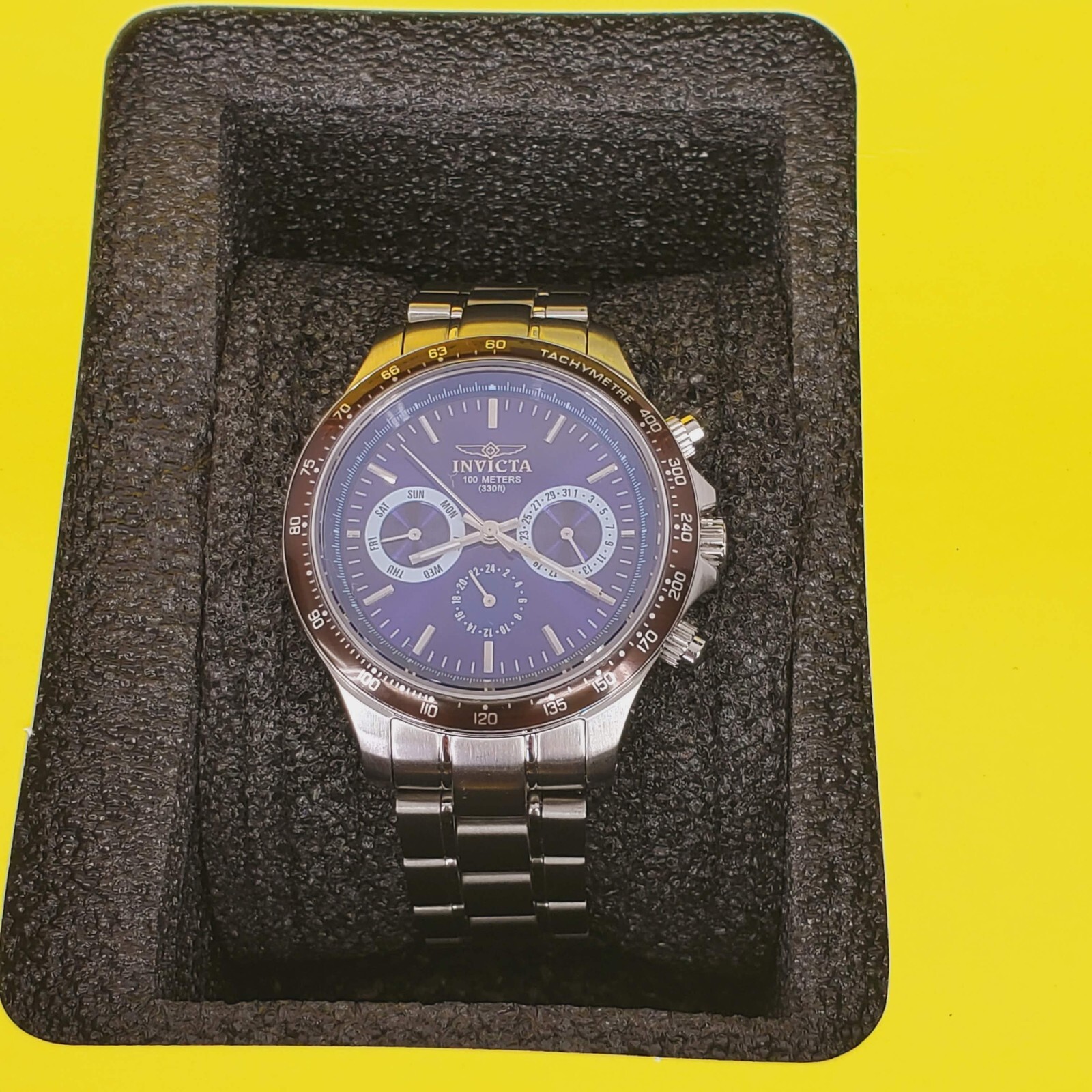 Rare Invicta Watch Model 2902 Tachymetre Limited Edition – 3 Slot Case Rose Gold