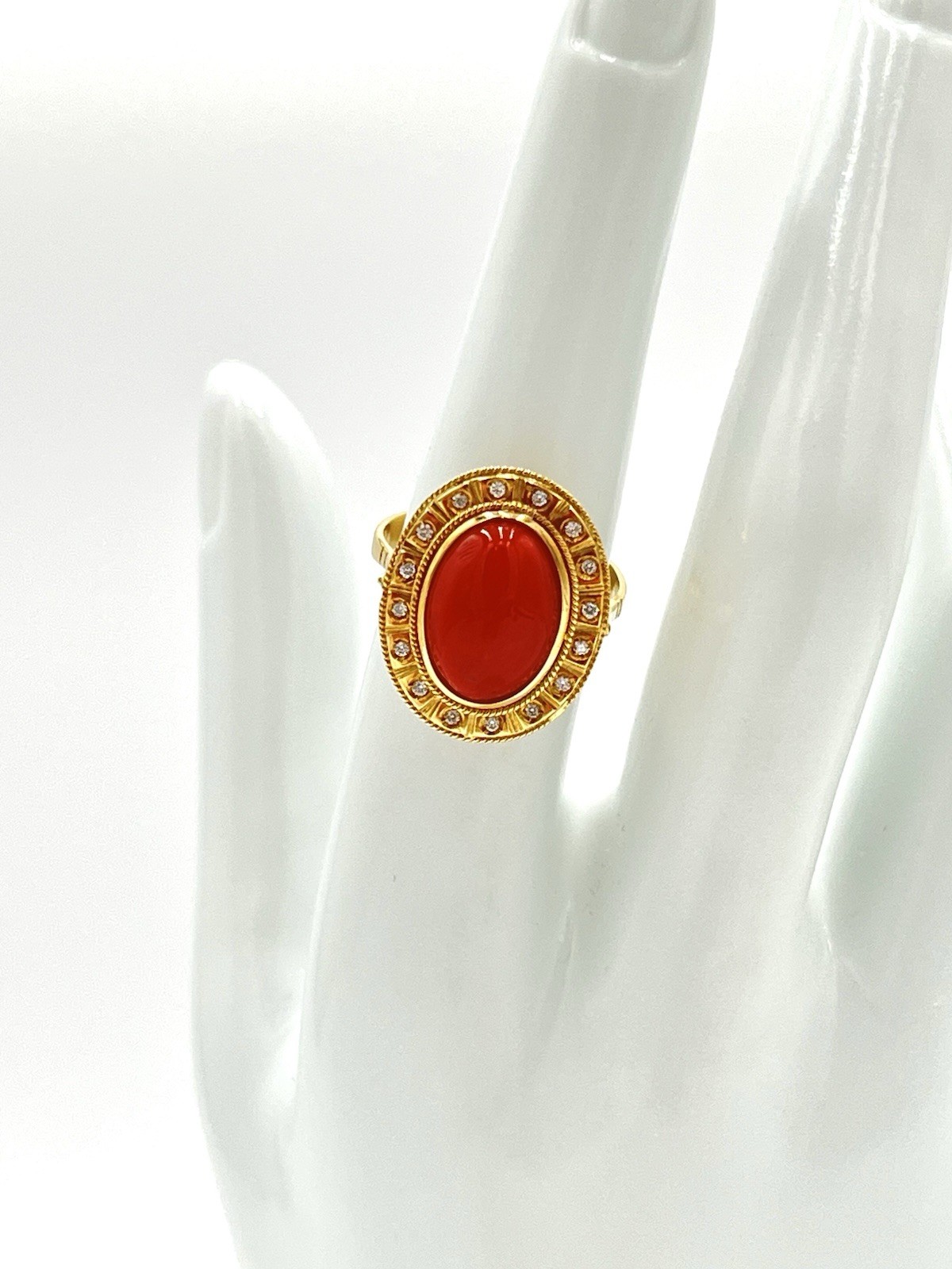 18Kt Gold Red Coral Mediterranean Natural Diamonds Cabochon Ring 14x10mm