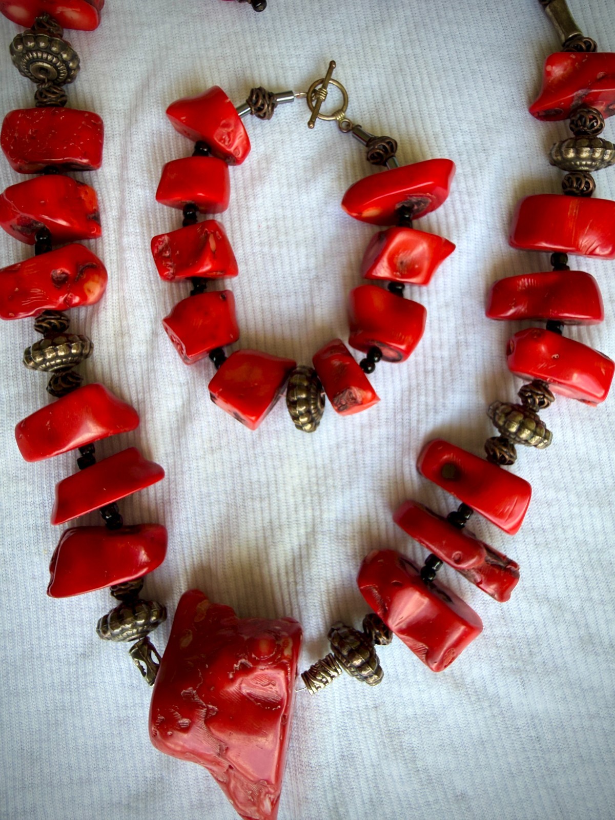 Vintage Chunky Red Bamboo Coral Style Necklace, Bracelet & Earrings-Large Boho
