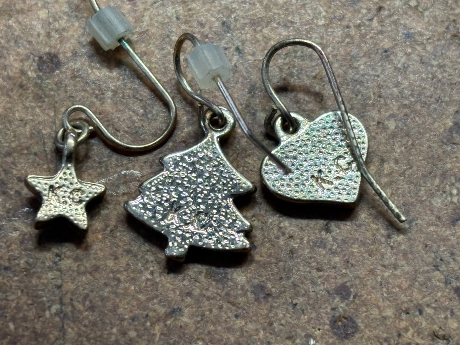 Lot 11 vtg “K.C.” Designer marked EARRINGS Dangle LOVE HEART Joy CHRISTMAS STAR