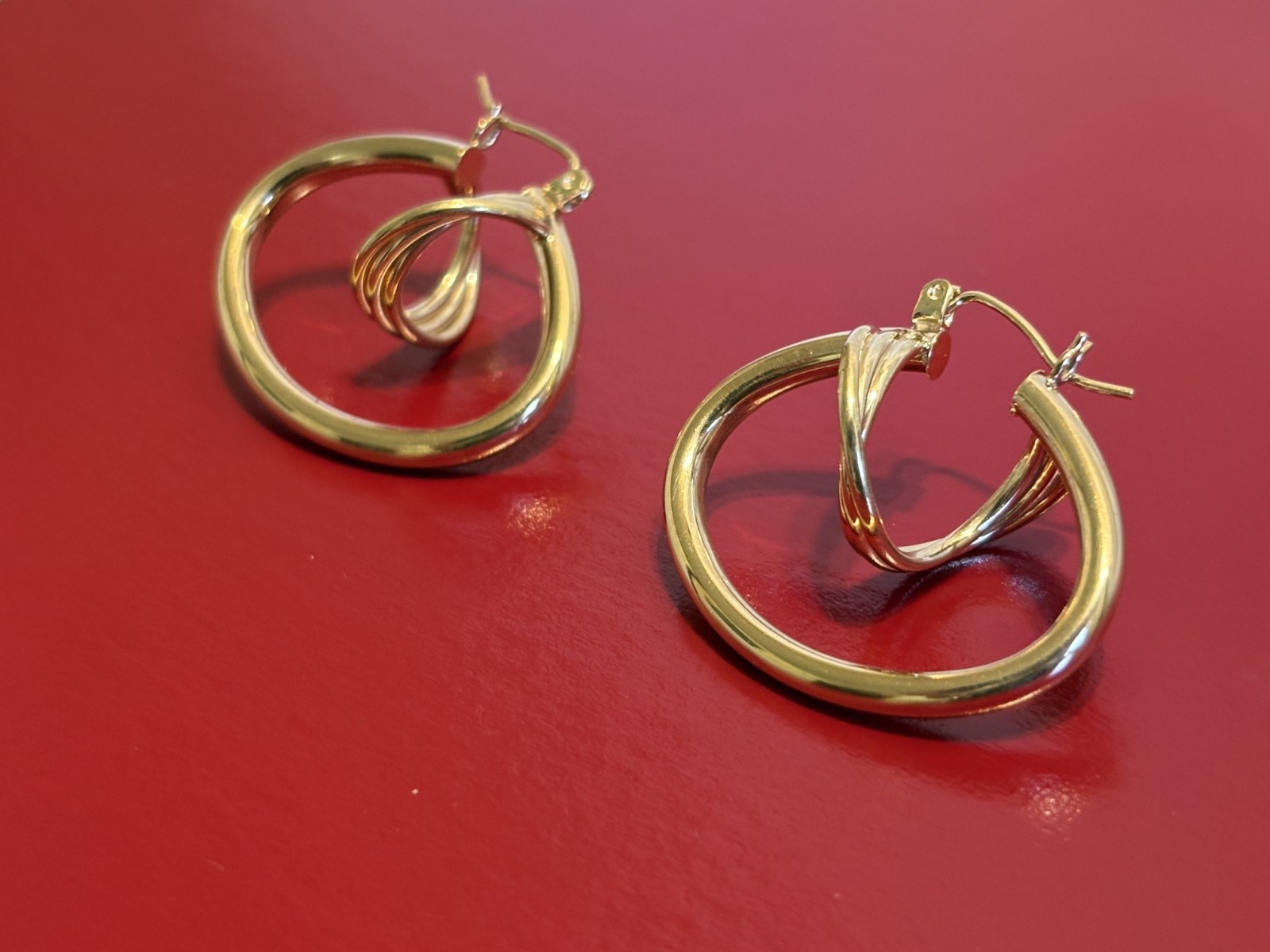 Spiral Hoop Earrings 14K Yellow Gold 4.2 gr 1 1/4 inch Tall 1 inch Wide