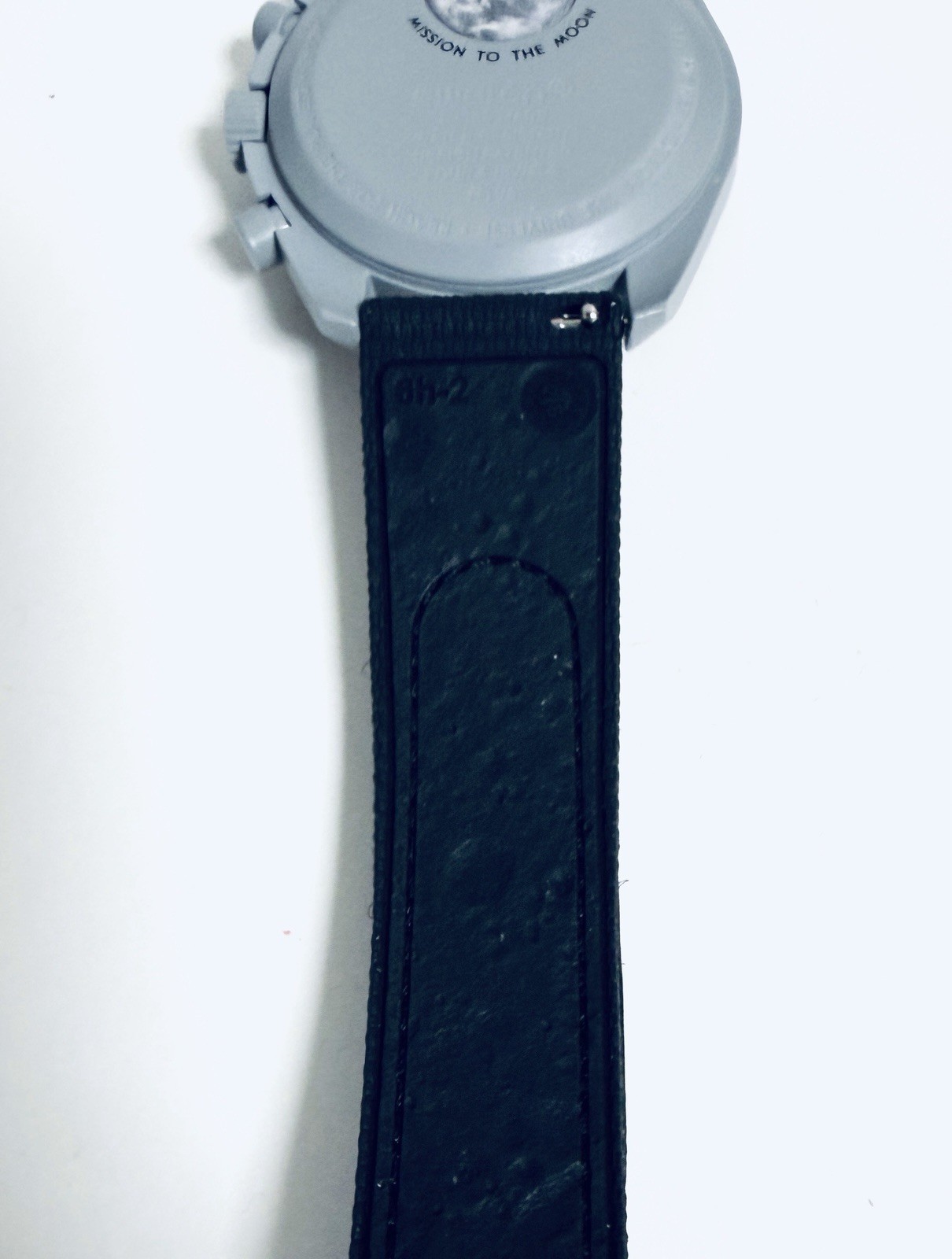 Swatch x Omega Moonswatch Mission to the Moon Gold Flower Moon SO33M102-106 June