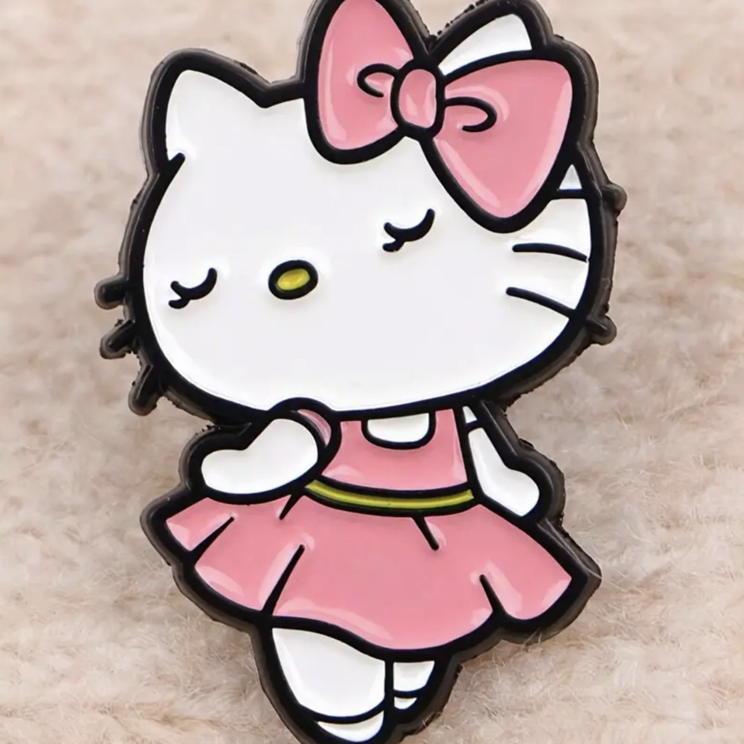 Hello Kitty Dancing in a Pink Dress & Bow, Enamel, Zinc, Alloy, Pin, Brooch.
