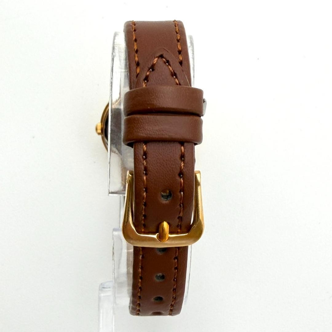 Excellent condition Seiko SPIRIT watch, gold, new battery, new strap, women’
