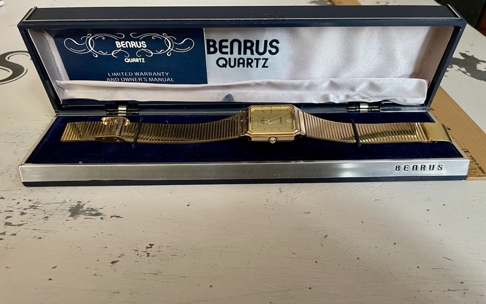 Benrus Diamond Quartz Watch With Original Case Box Manual – Needs Battery