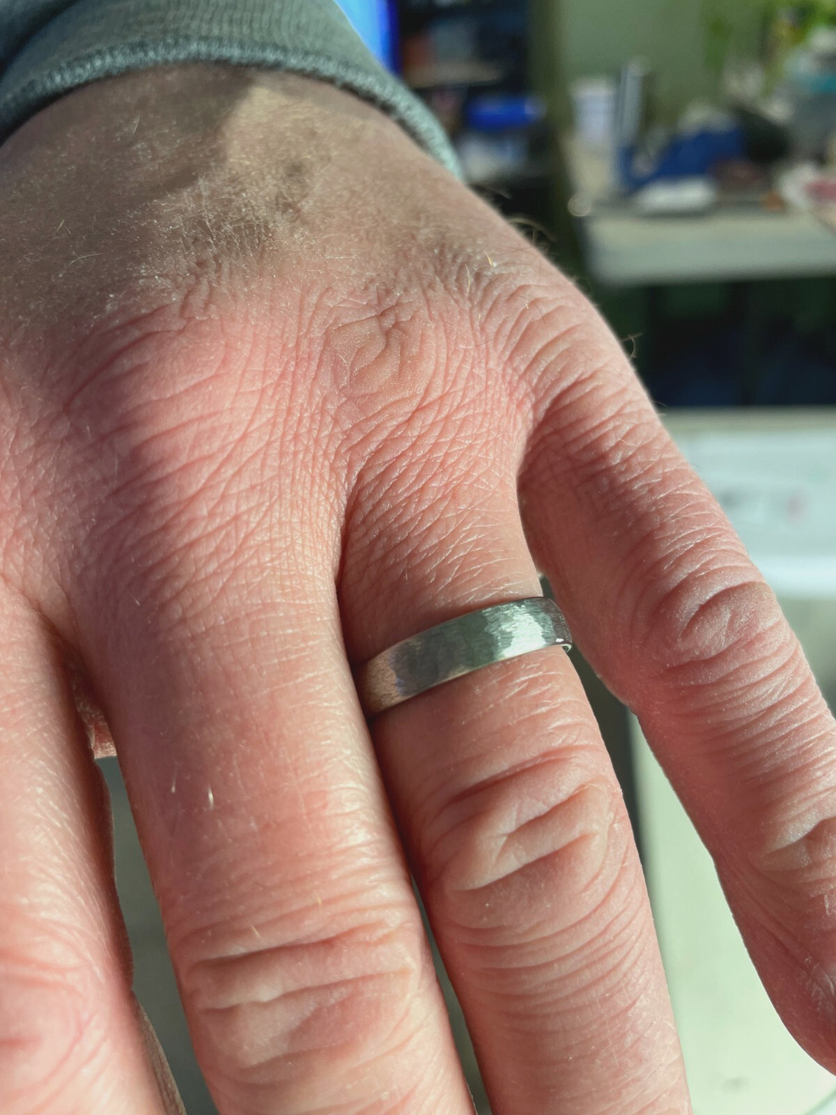 Low/Thin Dome Profile, Rugged Brush, Titanium Band, 5mm Width Pictured