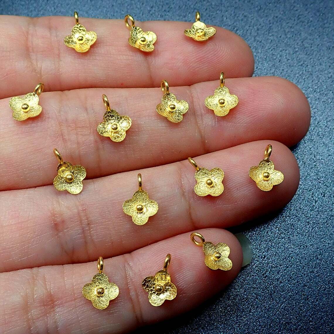 6.2mm 18k Solid Yellow Gold Fancy Textured Flower Charms Findings (5 pieces)