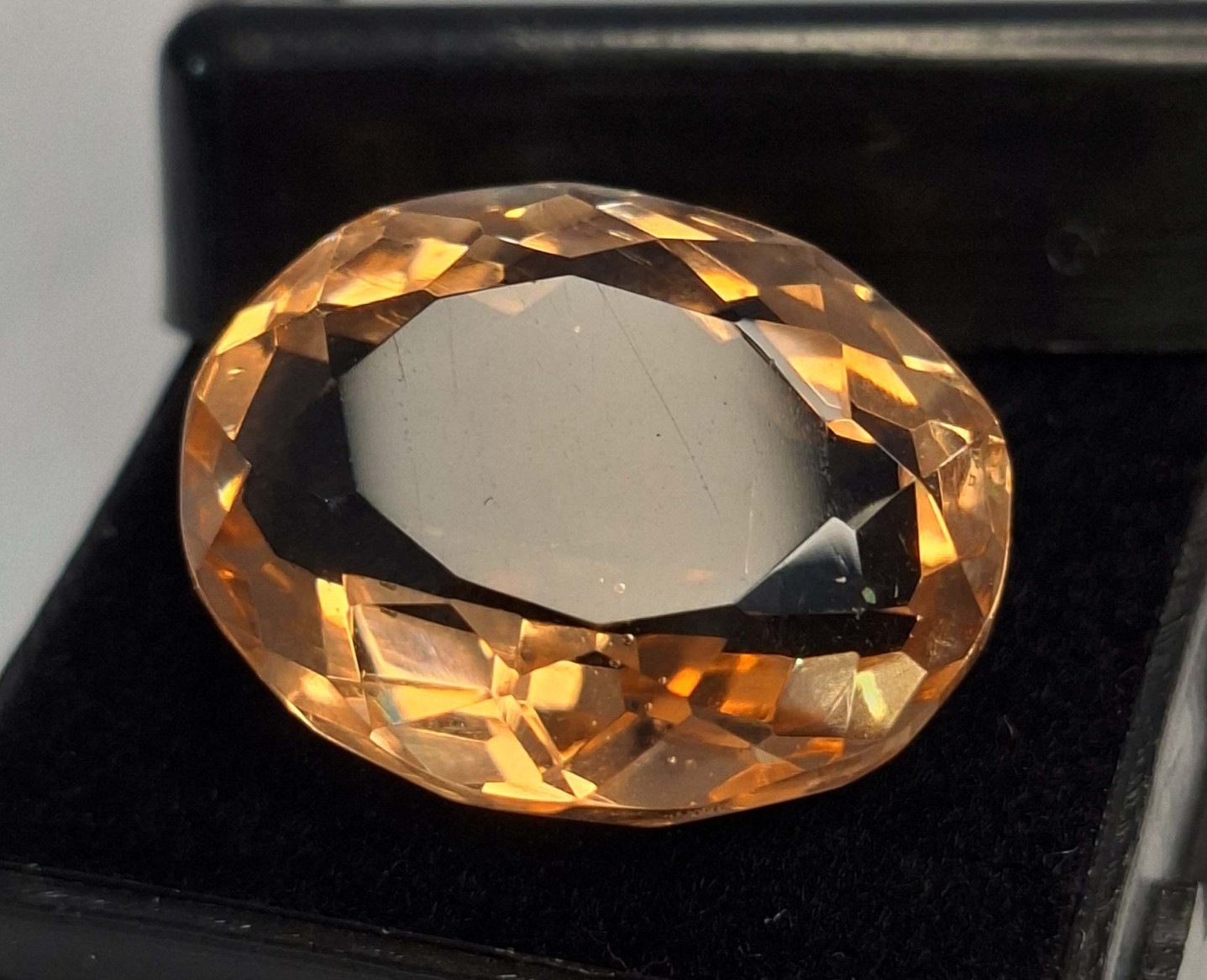 Light Brown Morganite Oval Cut 16-18 Ct Natural Certified Loose Gemstone RK879