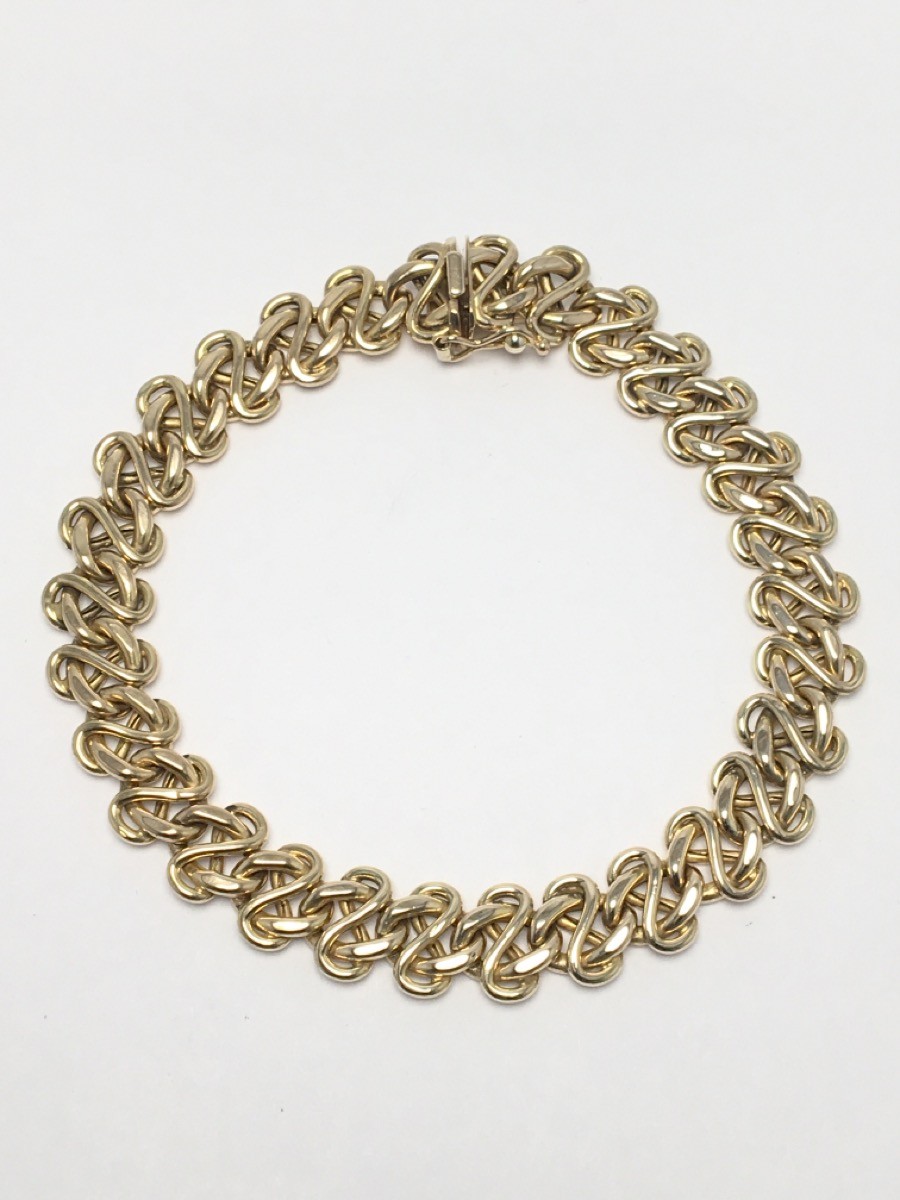 7.5″ 14K Hollow Yellow Gold 10mm Infinity Link Bracelet Box Clasp (AP1106655)