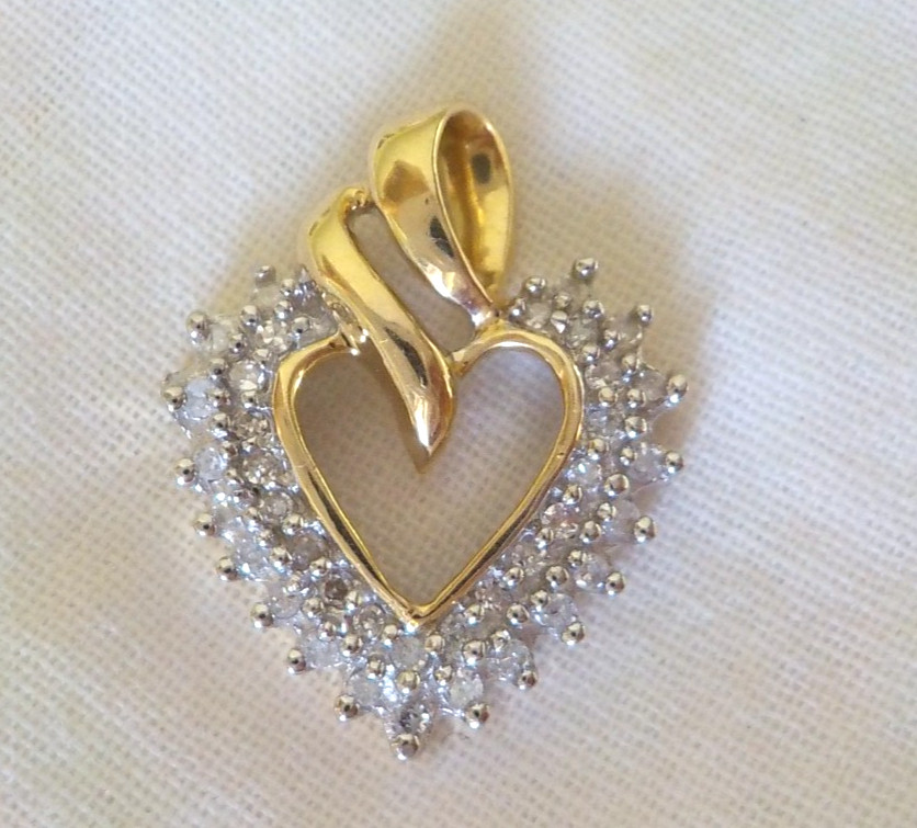 Classic 14K Yellow Gold Heart Diamond Pendant – 2.52 gms, 0.82 in, 0.37 ctw