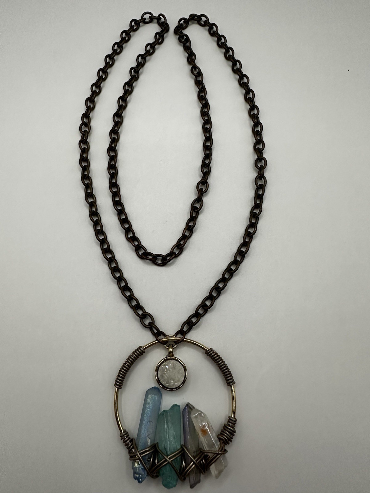 Wire Wrapped Circular Crystal Pendant With Cable Chain 26 Inch