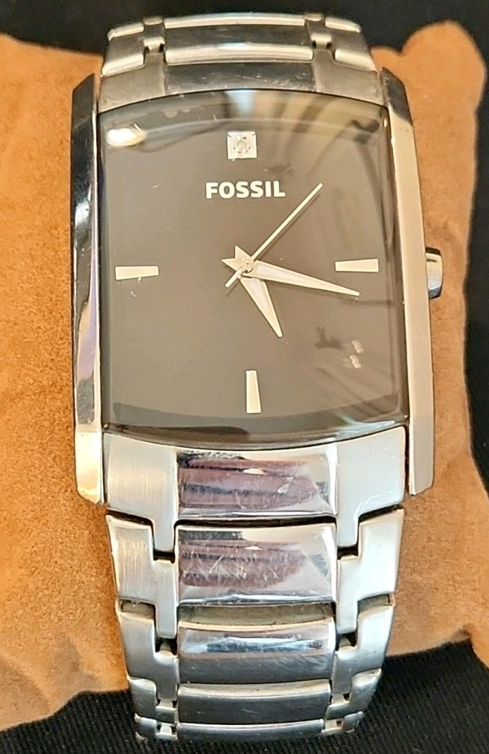 Fossil Men’s Quartz Dress Watch Black Dial Silver Stainless Bracelet RUNNING