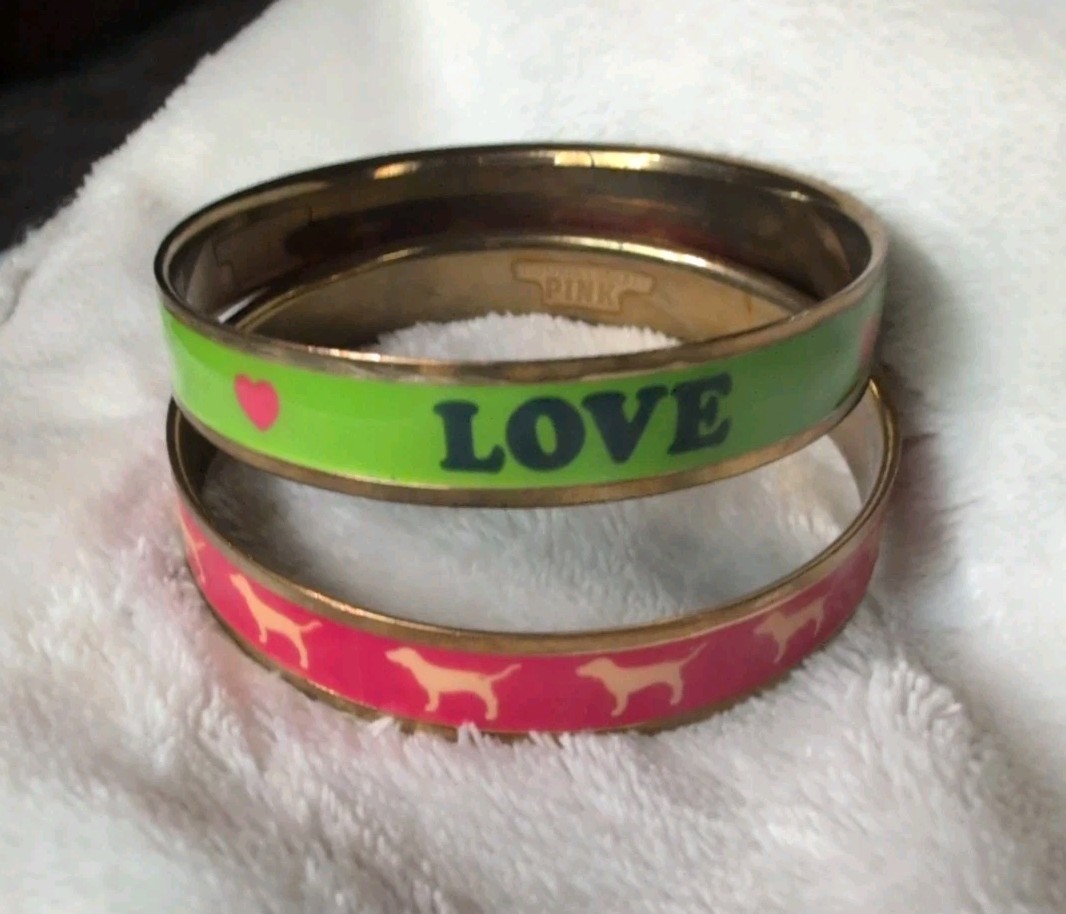 2 Vintage Victoria’s Secret Love Pink Dog Icon Bangle Bracelet Pair Y2K