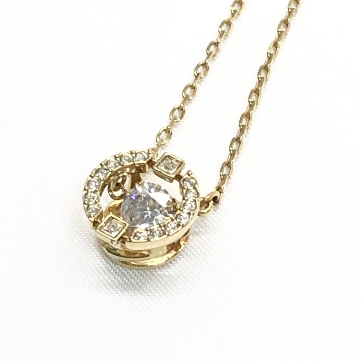 Swarovski Sparkling Dance Necklace Round Cut Crystal Pendant Gold Tone Chain