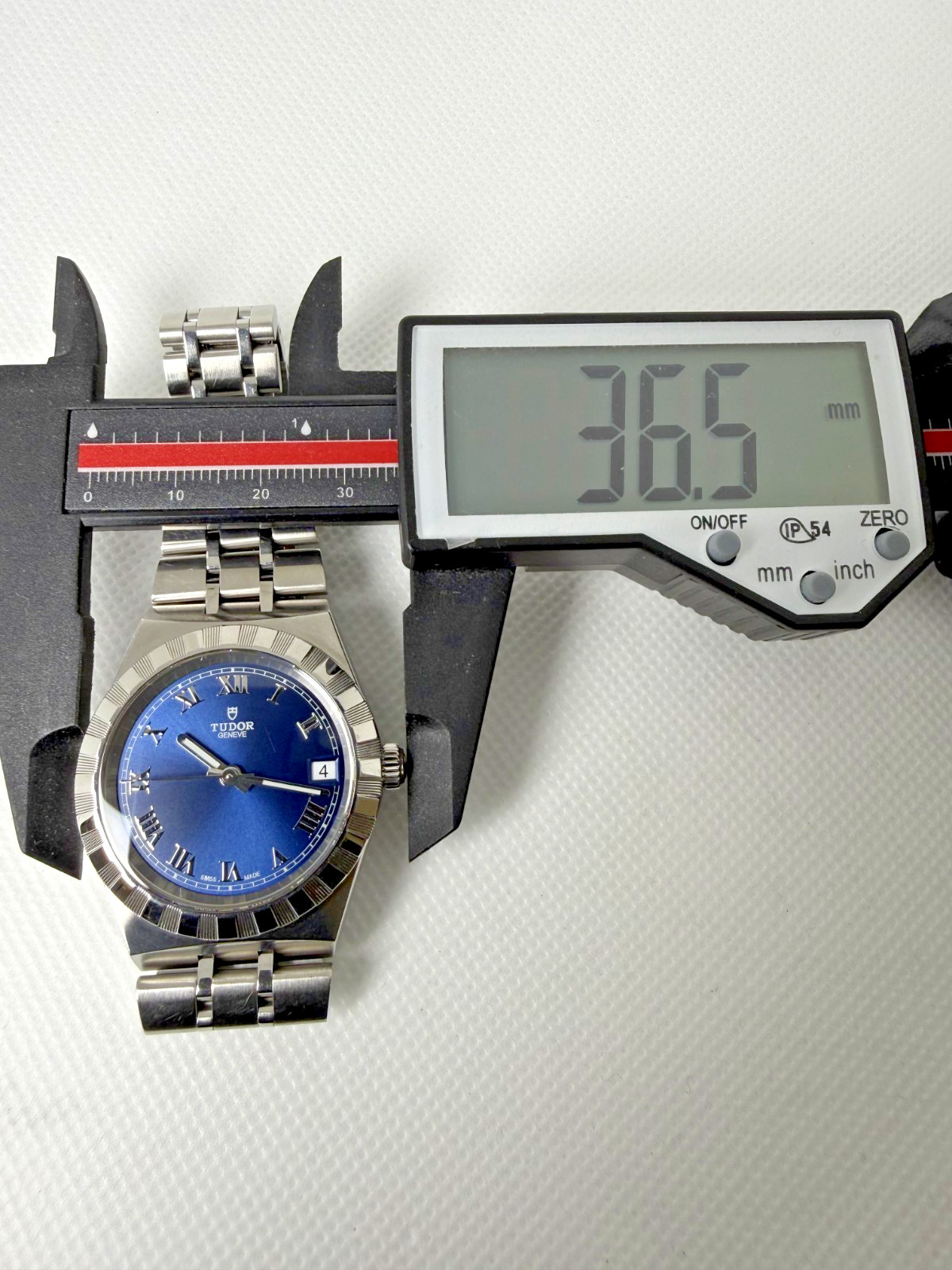 TUDOR Royal Date 28400 Blue Dial Automatic Men’s Watch 34mm Swiss Made