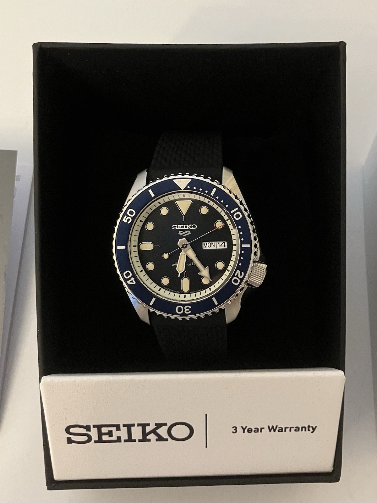 Seiko 5 Sports Sunray Blue Men’s Watch, Silicone Strap, Exhibition 4R36A Caliber
