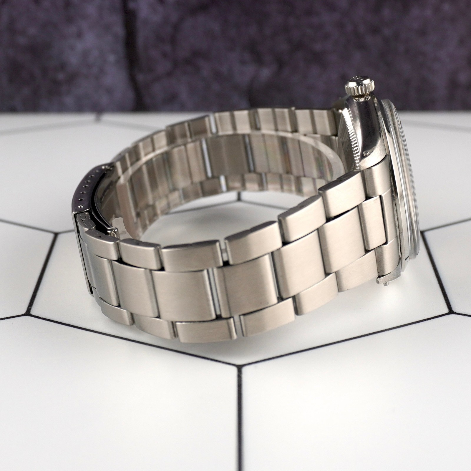 Rolex 36mm Datejust Mens Steel Engine-Turned Oyster Grey Dial Watch 1603