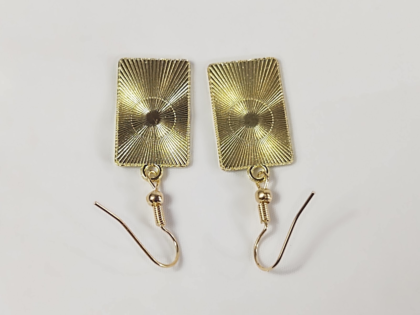 Drop Dangle Pierced Earrings Retro Vintage Handheld Video Game Gameboy Jewelry