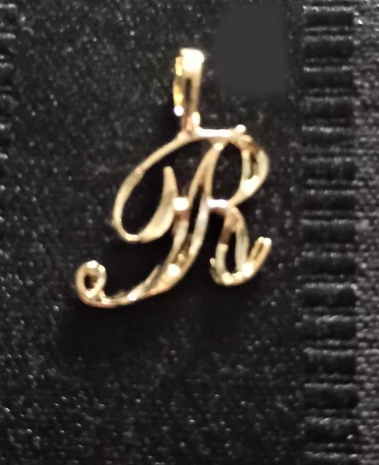Gold Plated Initial Pendant 24k Yellow Gold Cursive Letters A to Z Diamond-Cut