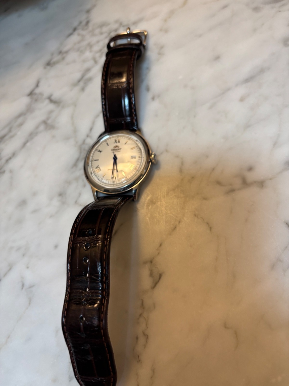 Orient Bambino Gen 2 Version 2 Automatic (FAC00009W0) White Dial • Blue Hands •