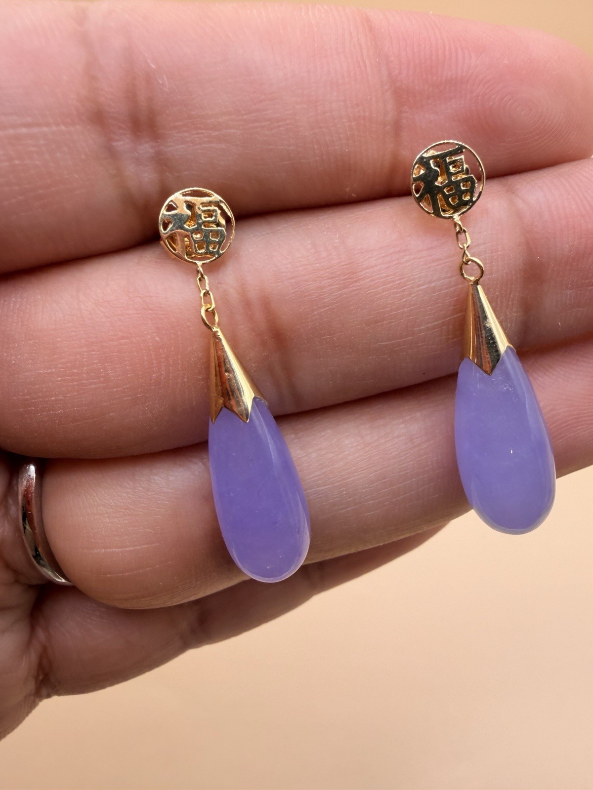 14k Yellow Gold Lavander Jade Earrings.