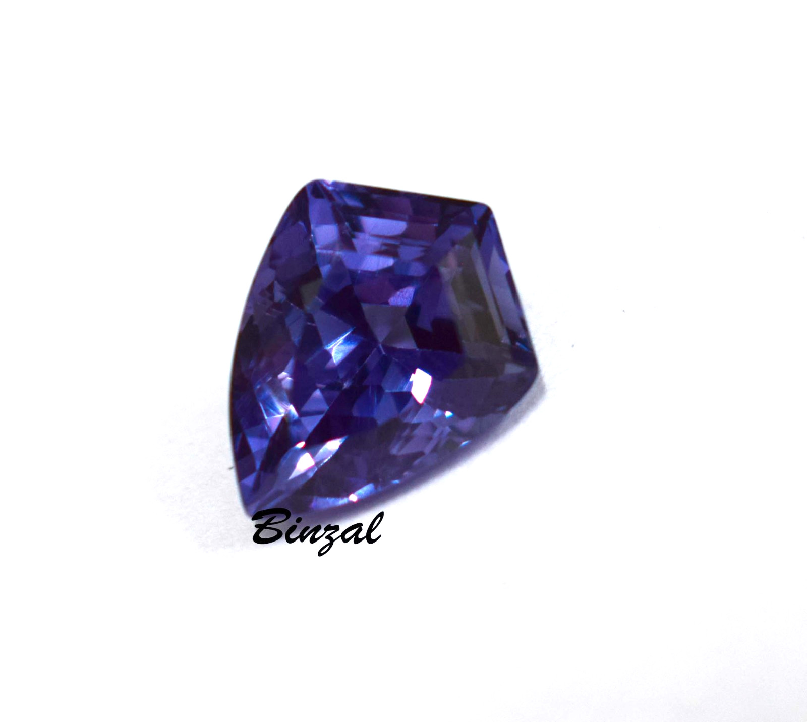 10Ct Russian Rarest Cut Color Shift Alexandrite Fancy Cut 15x11x8mm Gemstone