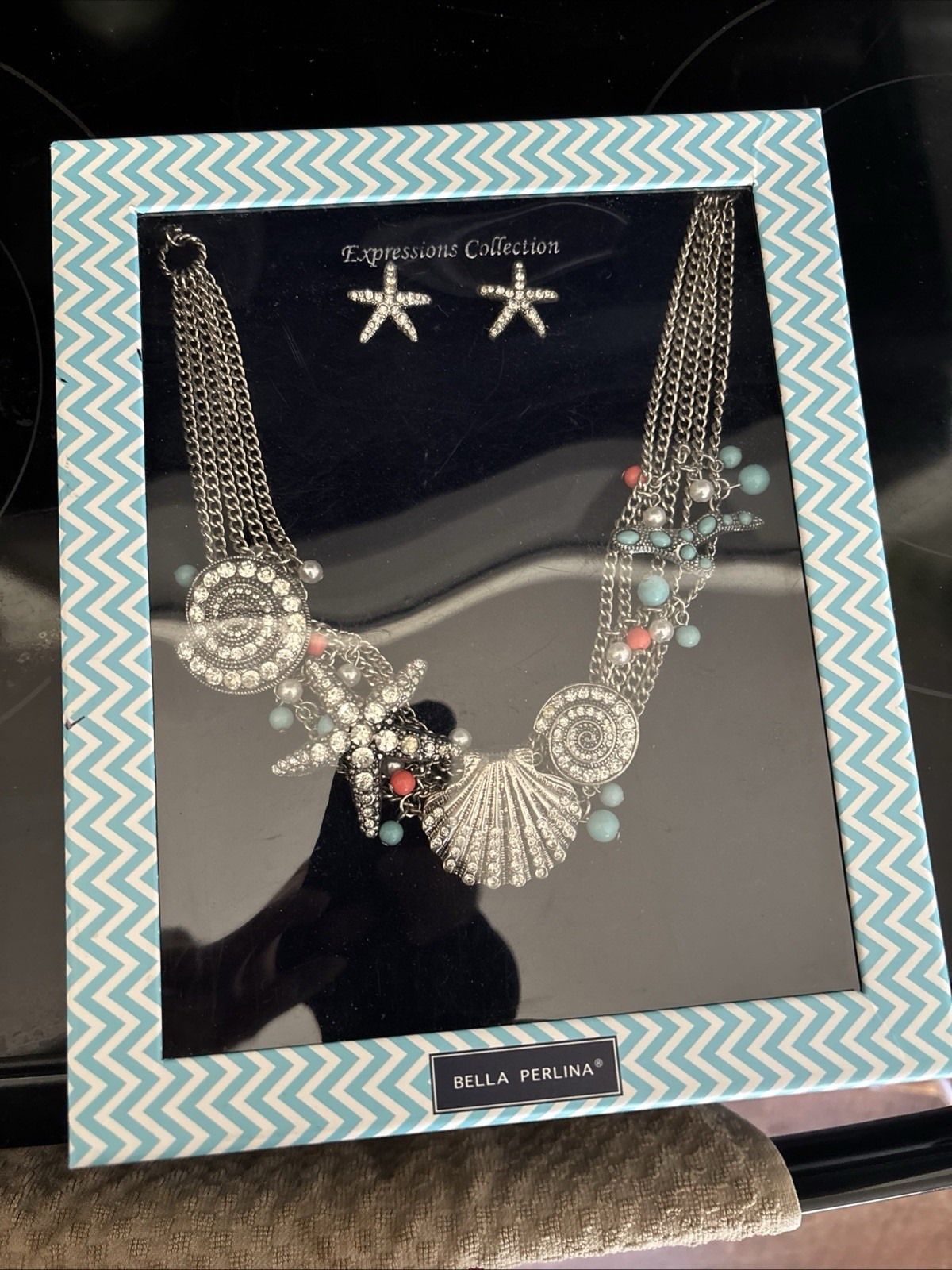 BELLA PERLINA EXPRESSIONS Seashell Necklace& Starfish Earrings. NIB