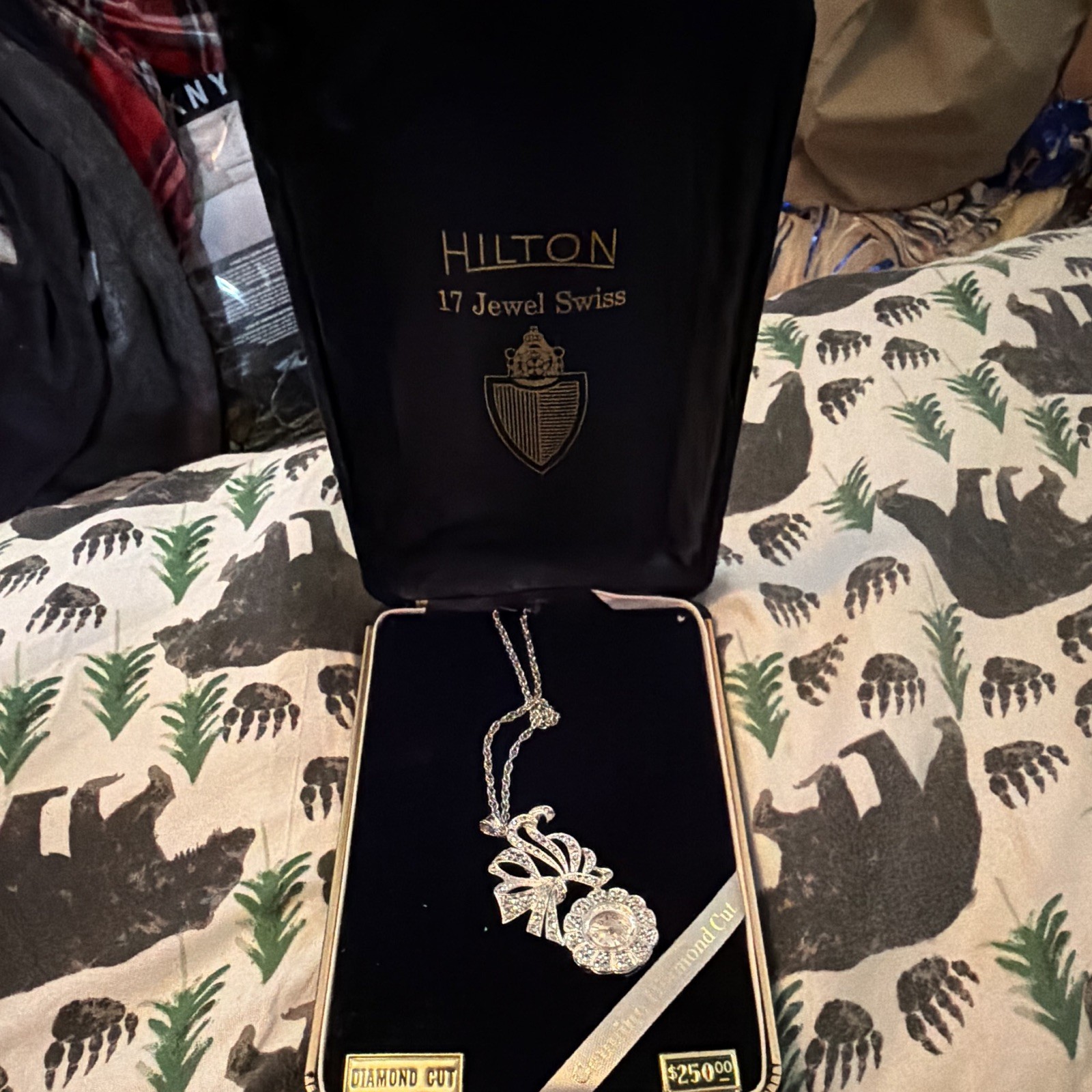 Hilton Swiss 17 Jewel Rope Chain Pendant Necklace Silver Tone Round Crystal