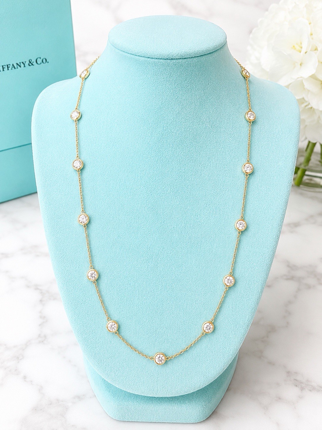 Estate Tiffany & Co 2.25 CTW 18kt Yellow Gold Diamond By The Yard 15 Diamonds